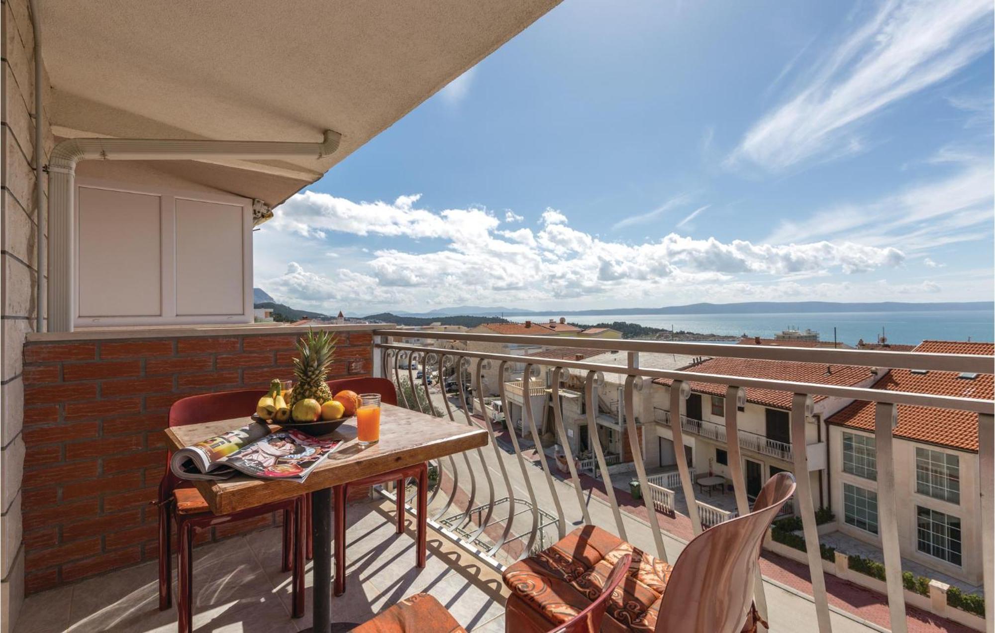 Nice Apartment In Makarska With House Sea View Εξωτερικό φωτογραφία